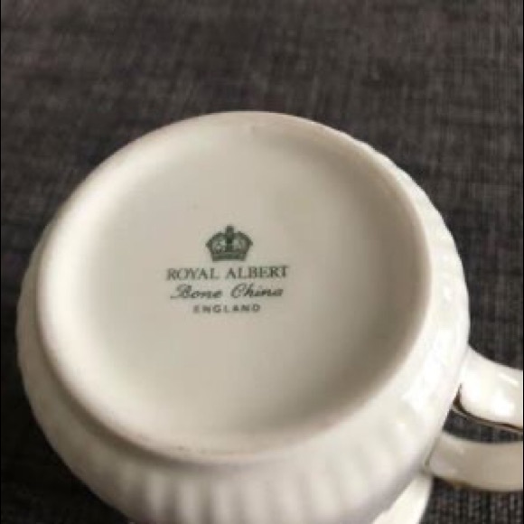 RoyalAlbert Prince Harry Whales Commemorative Mug - Picture 3 of 4